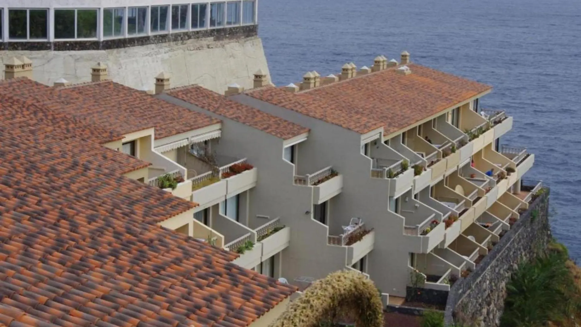Apartamento Con Piscina Y Vistas Al Mar Sobre Acantilado Los Realejos 0*,